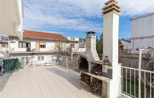 Awesome Apartment In Kastel Stafilic With Wifi