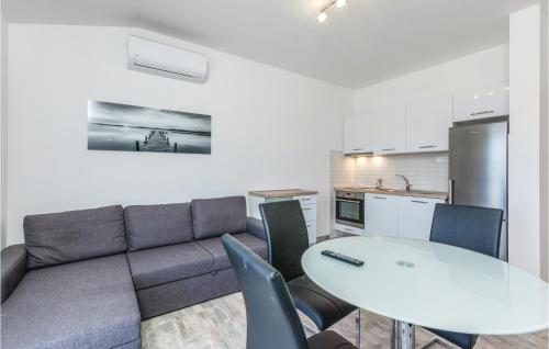2 Bedroom Amazing Apartment In Split