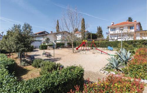Beautiful Apartment In Umag With Wifi