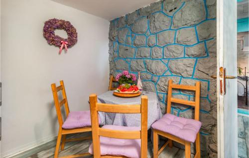 1 Bedroom Beautiful Home In Kostrena