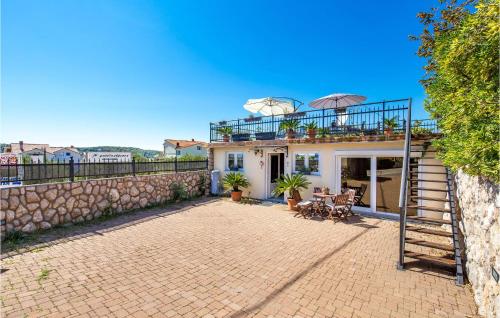 Awesome Home In Rab With Wifi
