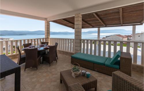 Apartment Komarna Komarna Iii