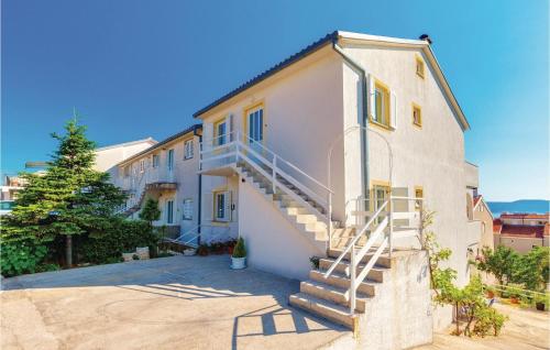 Awesome Apartment In Novi Vinodolski