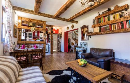 2 Bedroom Luxurious Home In Senj