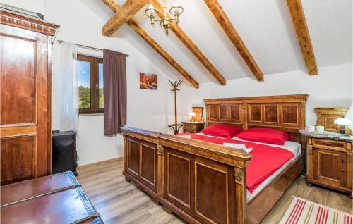 2 Bedroom Luxurious Home In Senj