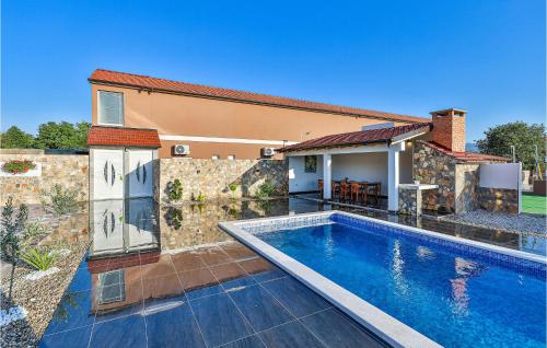 Cozy Home In Ugljane With Wifi