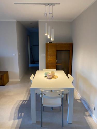 Gambar di galeri bagi Apartament z widokiem na pole di Ruda Śląska
