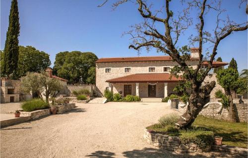 Villa Marija Korenici