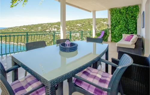 Nespecifikovaný výhled na hory nebo výhled na hory při pohledu z apartmánu