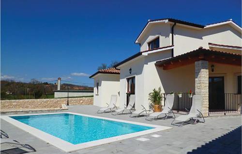 Stunning Home In Labin