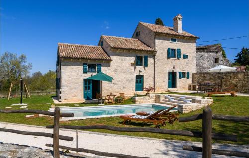 Awesome Home In Barban With Wifi