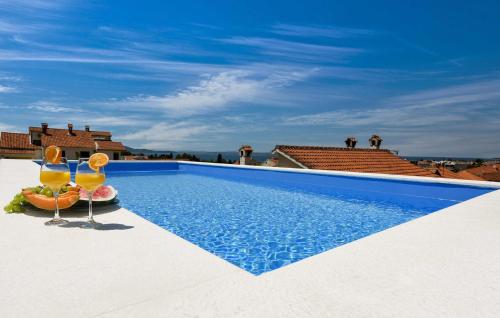 Bazén v ubytování Nice Home In Zadar With Sauna nebo v jeho okolí