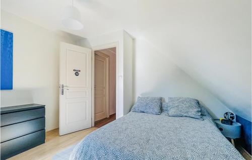 Katil atau katil-katil dalam bilik di Awesome Home In Labaroche