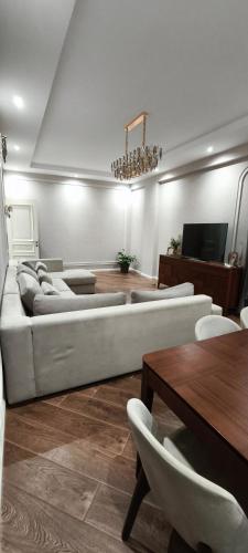 Apartment 28 may Luxury