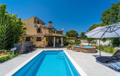 4 Bedroom Lovely Home In Veliki Vareski