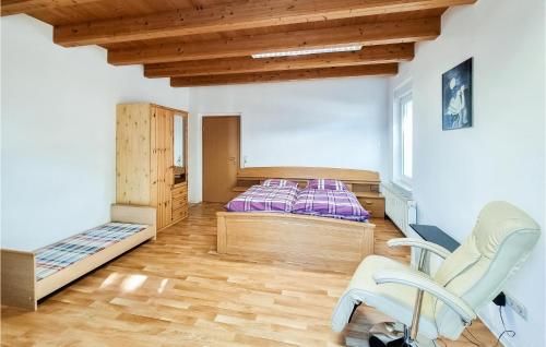 Fotografie z fotogalerie ubytování Cozy Apartment In Ditfurt With Wifi v destinaci Ditfurt