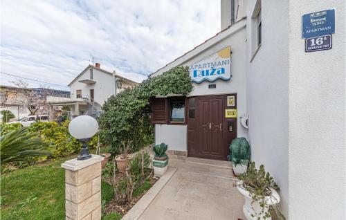 Amazing Apartment In Kastel Stafilic