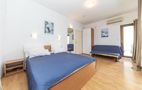 Amazing Apartment In Kastel Stafilic