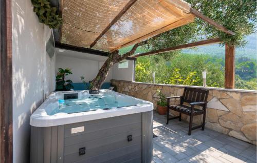One-Bedroom Holiday Home With Sea View In Makarska