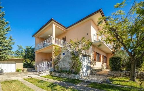 Amazing Apartment In Novi Vinodolski