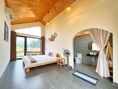 Postel nebo postele na pokoji v ubytování Chapa Stream House