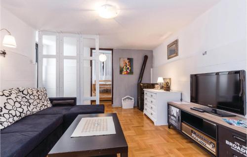 Awesome Apartment In Novi Vinodolski