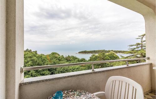 Beach Front Apartment In Pula With House Sea View