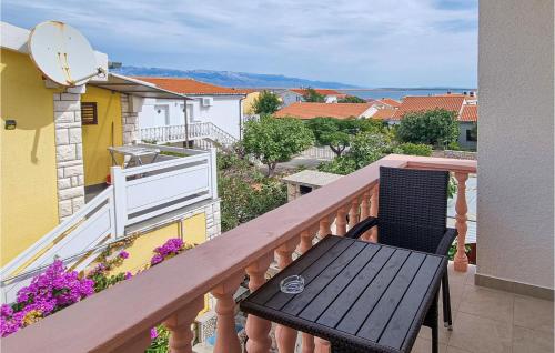 Gorgeous Apartment In Vir