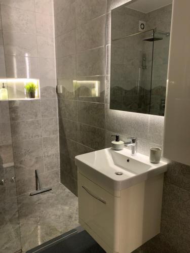 Koupelna v ubytování Knebl Apartman