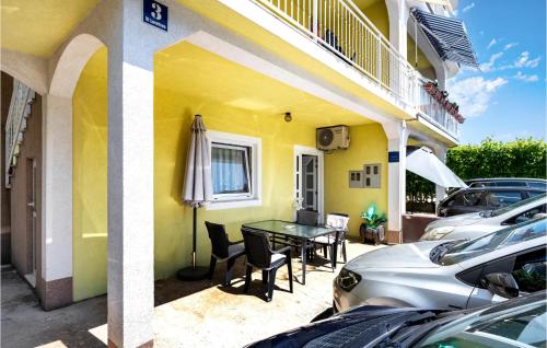 Cozy Apartment In Vodice With Wifi