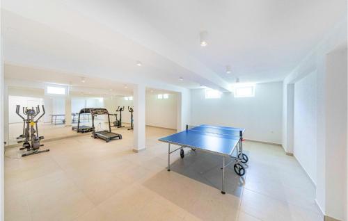 Awesome Home In Kastel Luksic