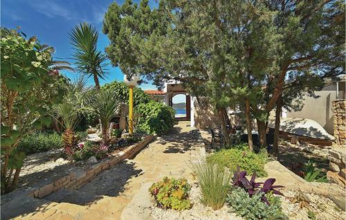 Zahrada ubytování Holiday Home Drvenik Mali 07