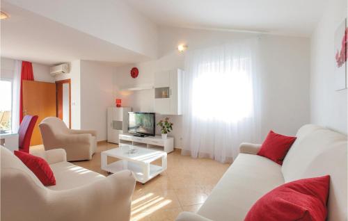 Awesome Home In Kastel Stari