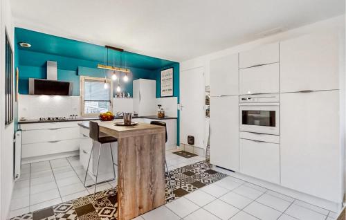 3 Bedroom Amazing Home In Saint-Malo