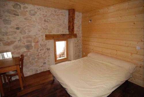 Postel nebo postele na pokoji v ubytování Gîte Le Sappey en Chartreuse