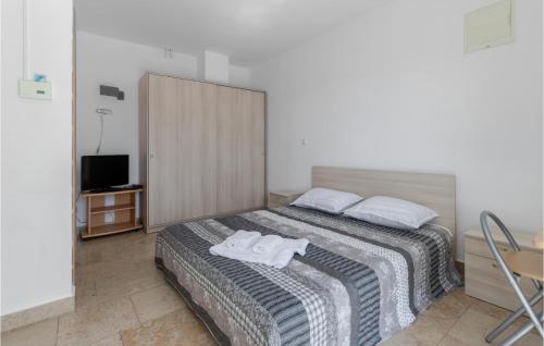 Nice Apartment In Crikvenica With Wifi