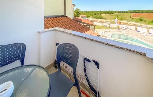 Lovely Apartment In Pula With Wifi