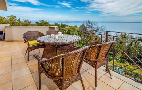 Stunning Apartment In Moscenicka Draga