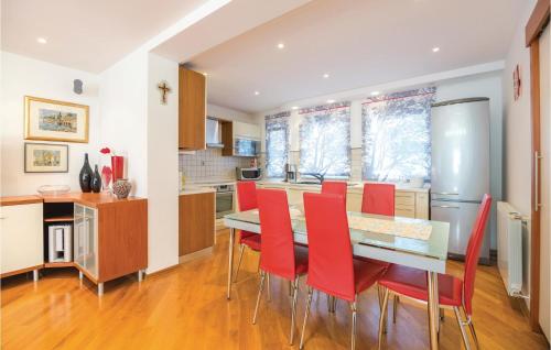 Awesome Apartment In Rijeka With House Sea View