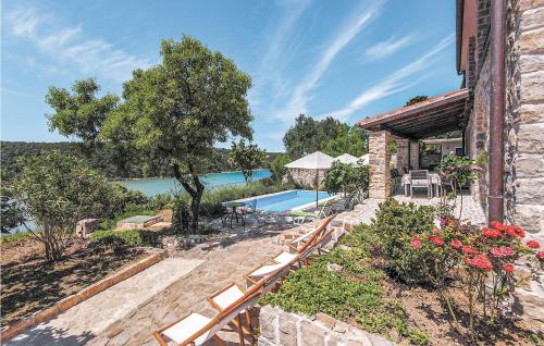 Amazing Home In Kampor