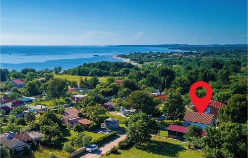 Gorgeous Home In Peroj With Wifi