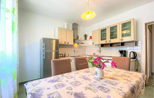 Apartment Kastel Sucurac Ivana Pavla Ii