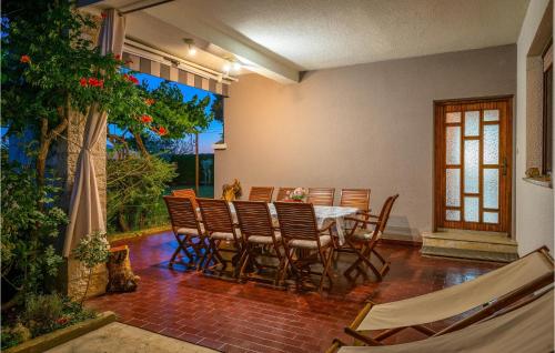 Fotografie z fotogalerie ubytování Awesome Home In Krnica v destinaci Krnica