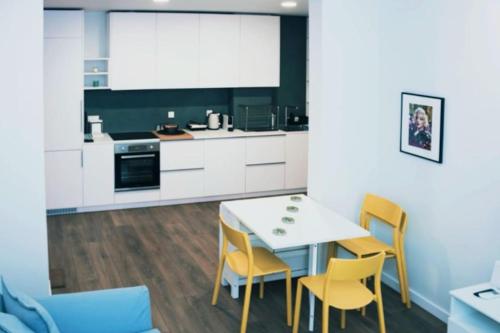 Urban-chic apartment in the heart of Athens