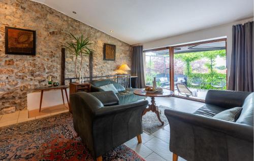 2 Bedroom Gorgeous Apartment In Porec