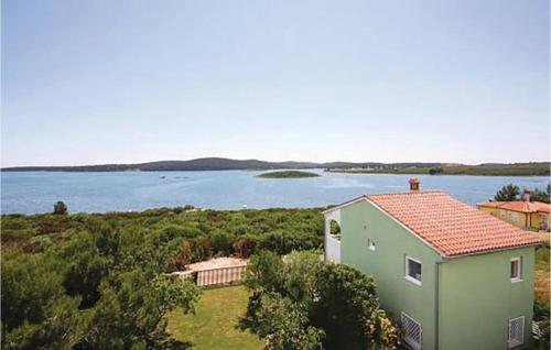 Amazing Apartment In Pula With Wifi