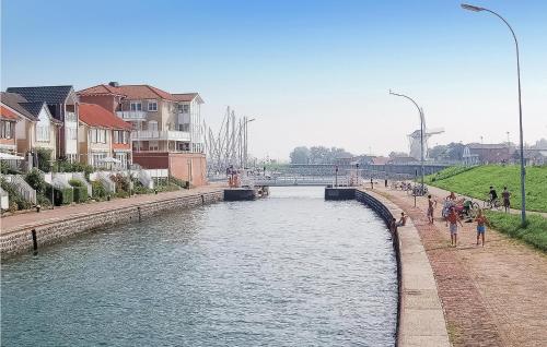 Výhled na řeku, která protéká v blízkosti prázdninového domu