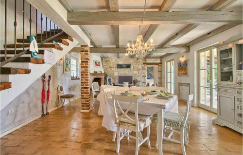 Fotografie z fotogalerie ubytování Villa Ribari v destinaci Radetići