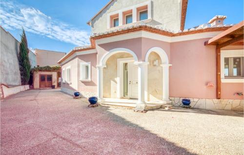 Beautiful Home In Dénia