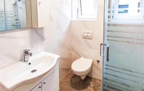 Lovely Home In Novi Vinodolski